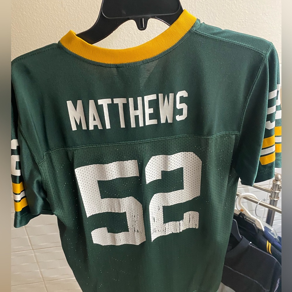 Vintage Clay Matthews jersey. Kids - L